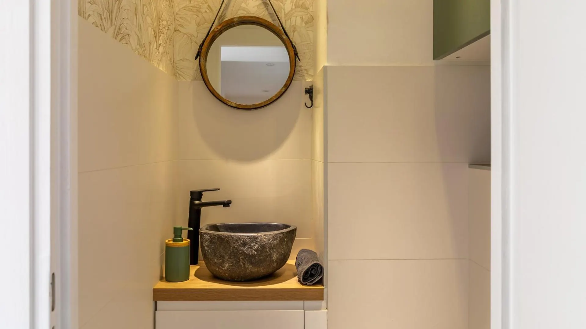 Le Seli, Luxueux 2 Pieces, Centre D'Antibes Apartment 0*, Antibes